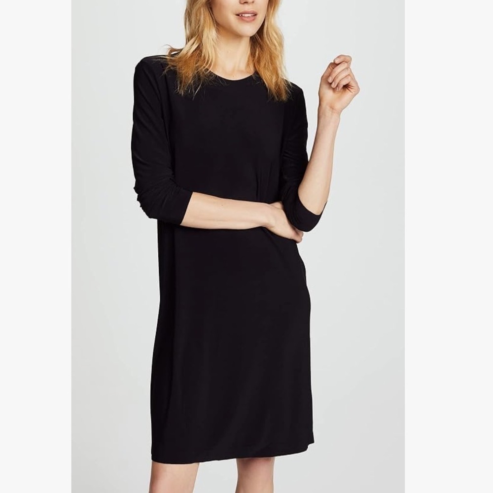 Norma Kamali Crewneck long sleeve sleek elegant black lagenlook dress Medium